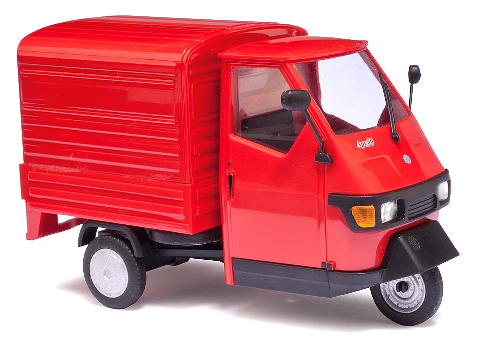 Busch 60052 - Piaggio m.Kofferaufbau Rot